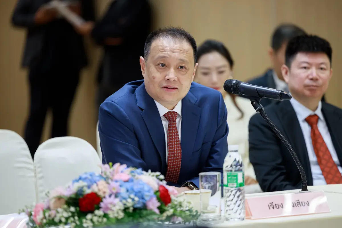 เจียง จงเสียง ประธานกรรมการ บริษัทเบียร์ชิงเต่า 