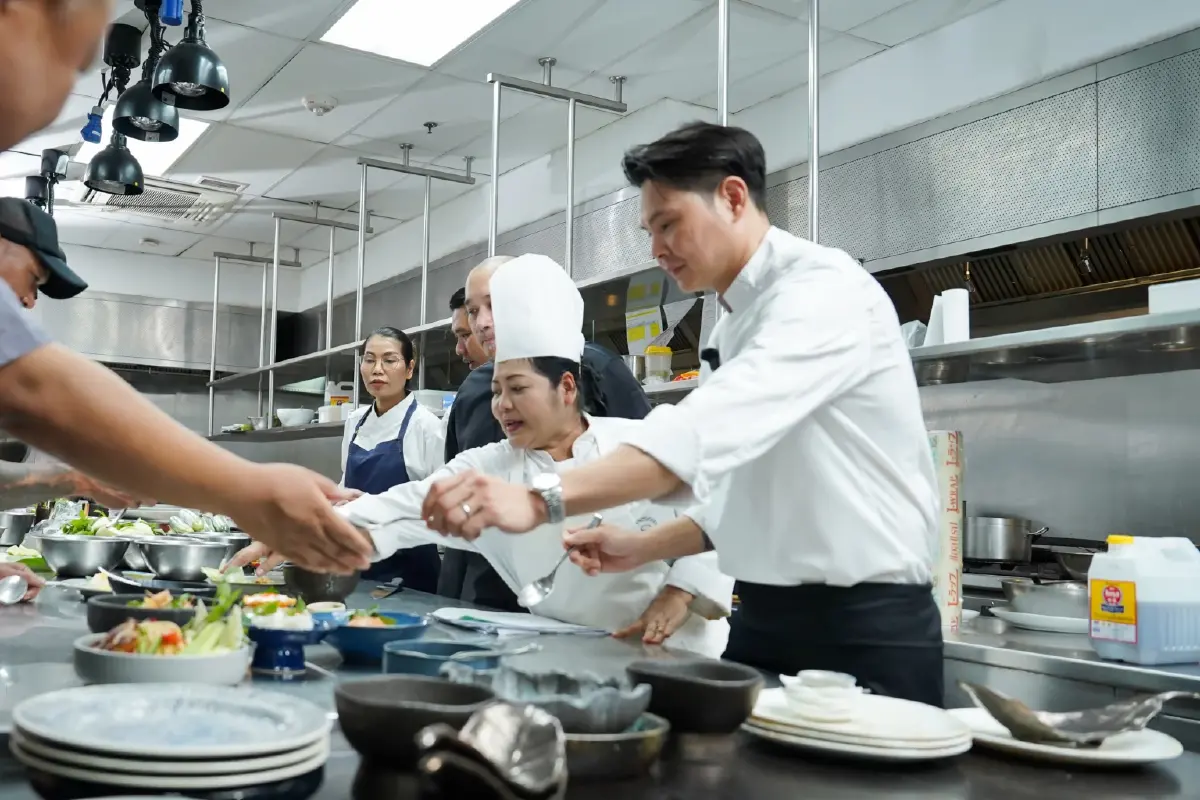 “อร่อย บอนวอย” 10 เมนูพื้นถิ่นต้นตำรับ พาเที่ยวไทยผ่านรสชาติ