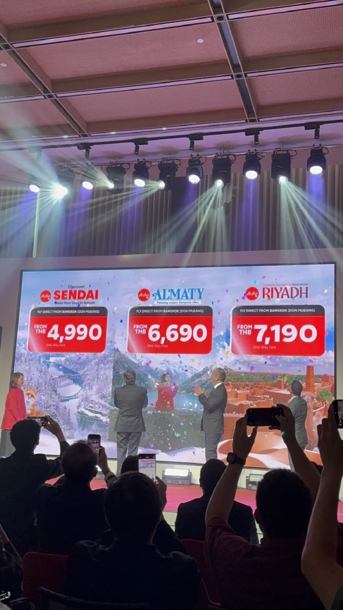 แอร์เอเชีย เอ็กซ์ เปิด 3 เส้นทางบินใหม่ รุกฟื้นธุรกิจ-เสริมฝูงบิน