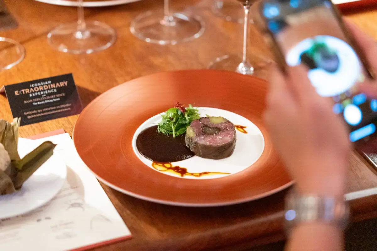 ICONSIAM มอบดินเนอร์สุดเอ็กซ์คลูซีฟกับเชฟตาม ที่บ้านเทพา