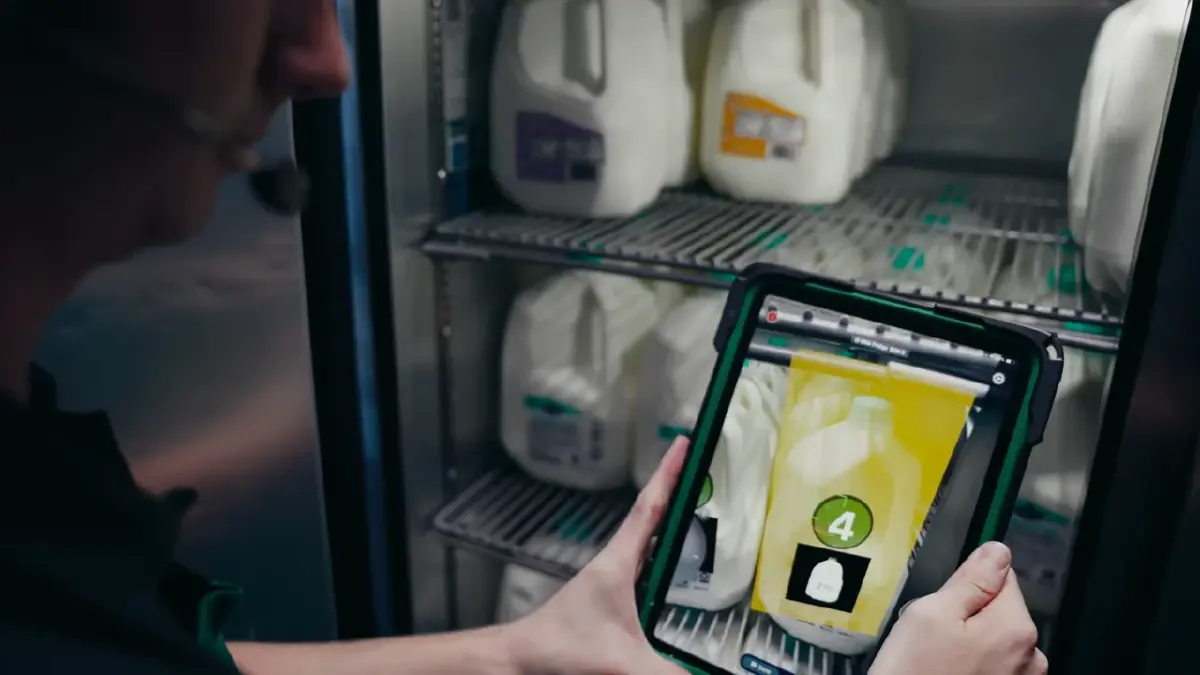 เร็วกว่าเดิม 8 เท่า! Starbucks นำร่องใช้ AI เช็กสต็อกกว่าหมื่นสาขา