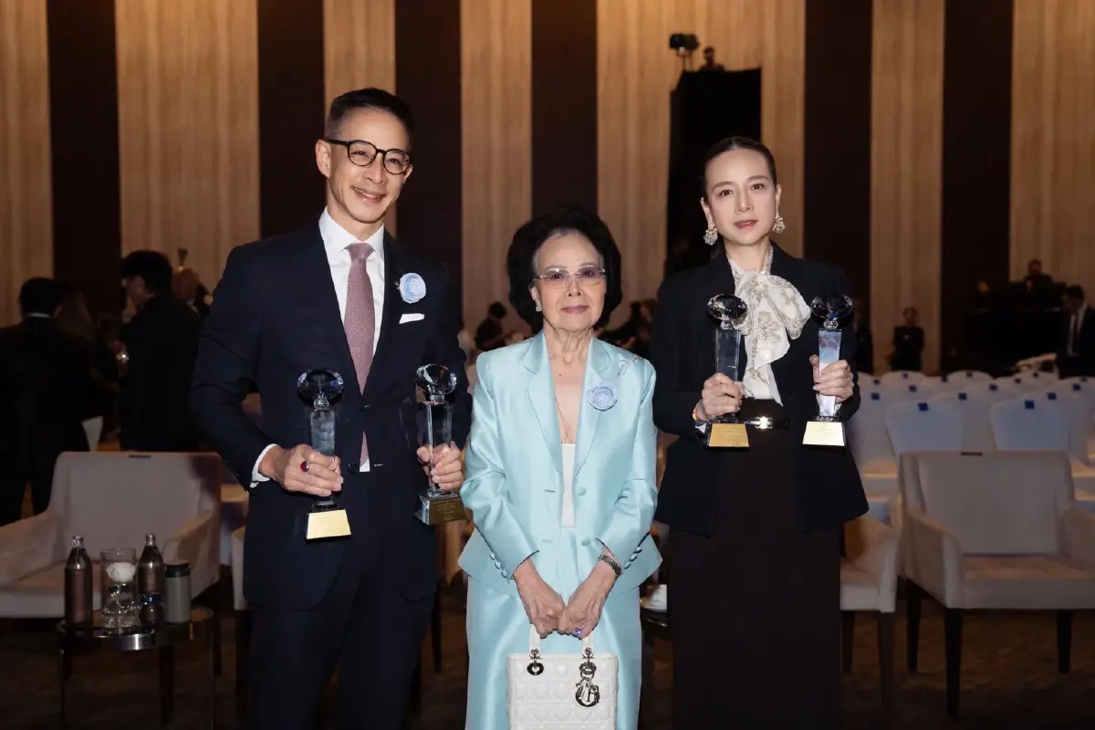 “มาดามแป้ง” นำทีมเมืองไทยประกันภัย คว้ารางวัลเกียรติยศสูงสุดจาก คปภ.