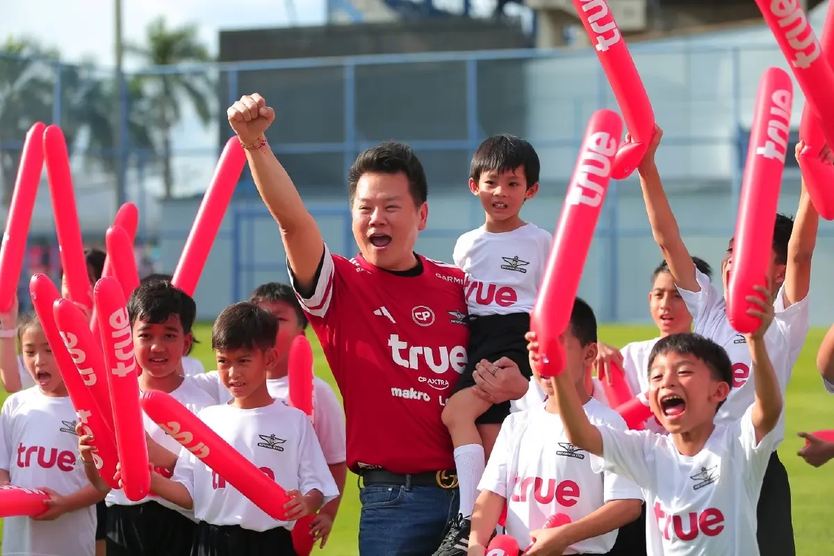 ทรูร่วมเชียร์บิ๊กแมตช์! แข้งเทพเปิดทรู บีจี สเตเดี้ยม ชนบุรีรัมย์