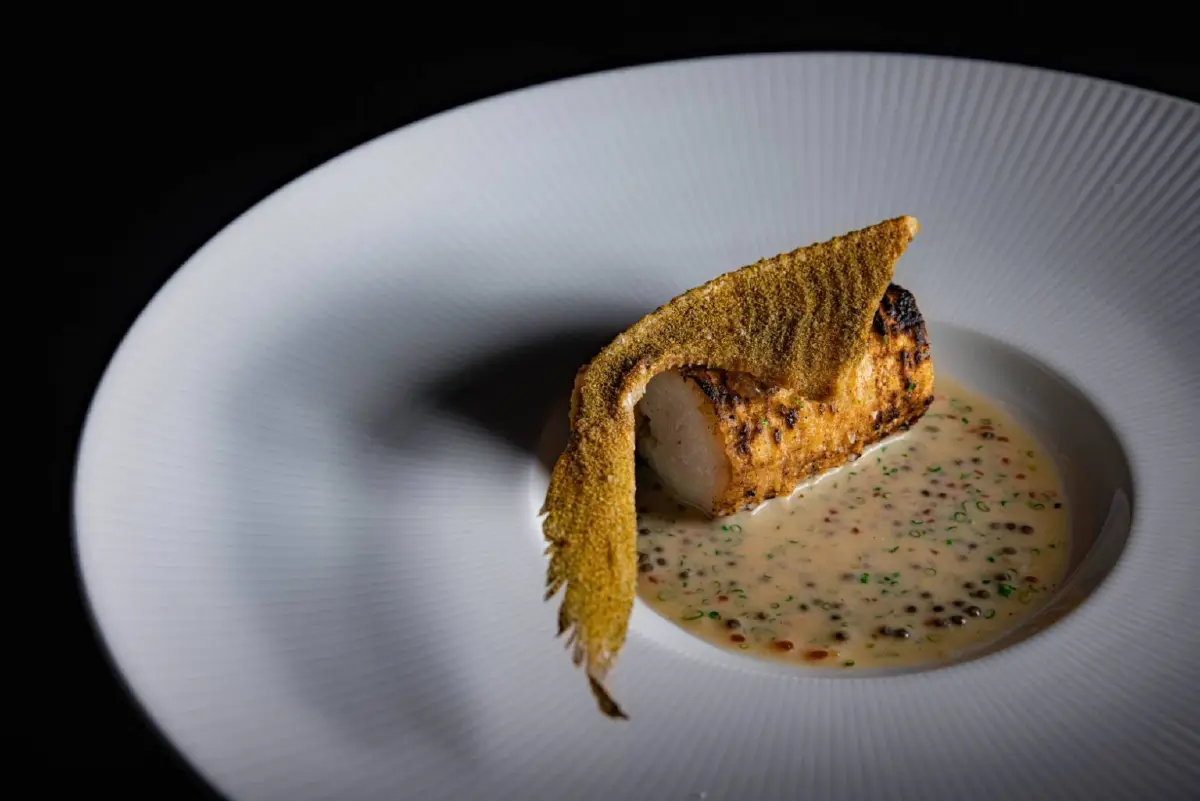 ไอคอนสยามชวนดินเนอร์เอ็กซ์คลูซีฟกับ ‘เชฟแพม’ ที่ร้านโพทง