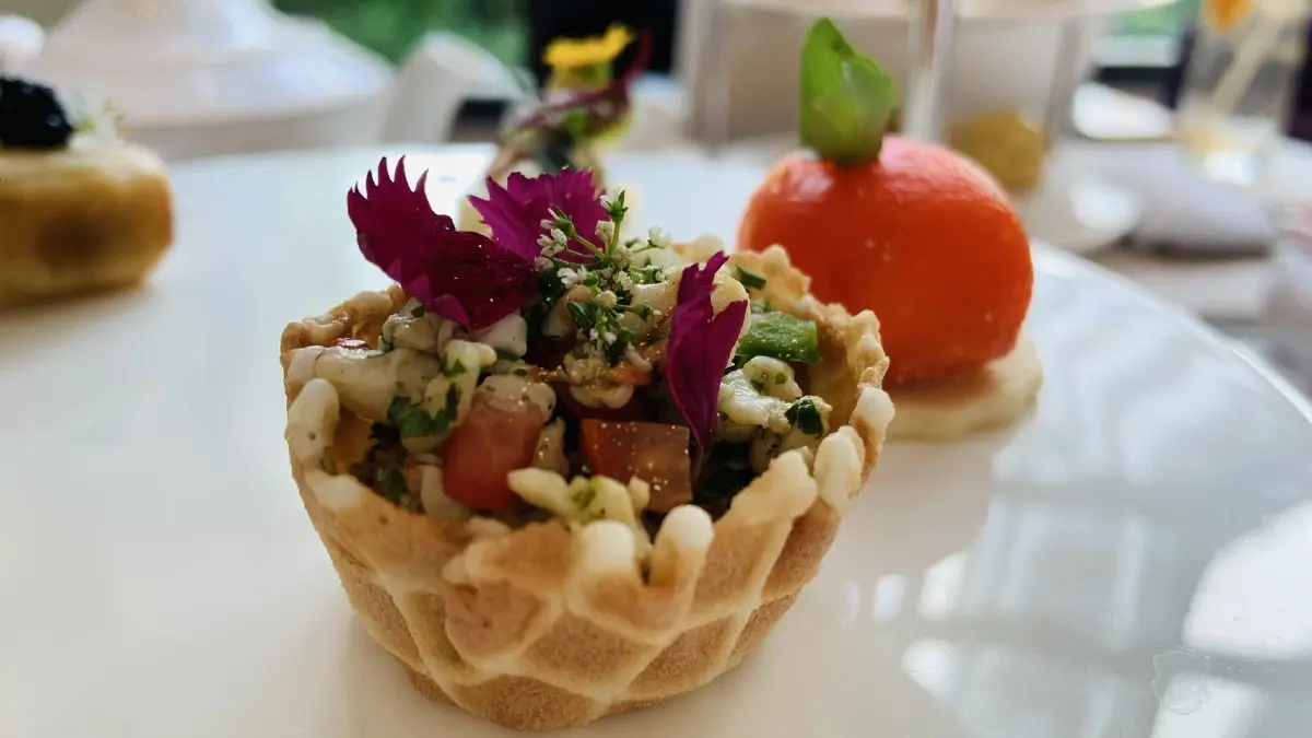 จากทัสมาเนียถึงกรุงเทพกับ "auracherrybag" ศิลปะและชายามบ่ายที่ทำให้เรารักโลกมากขึ้น