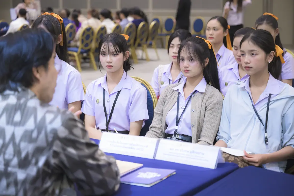 ผ้าไทยใส่ให้สนุก เวทีอุดร ยกระดับภูมิปัญญาผ้าสู่แฟชั่นร่วมสมัย