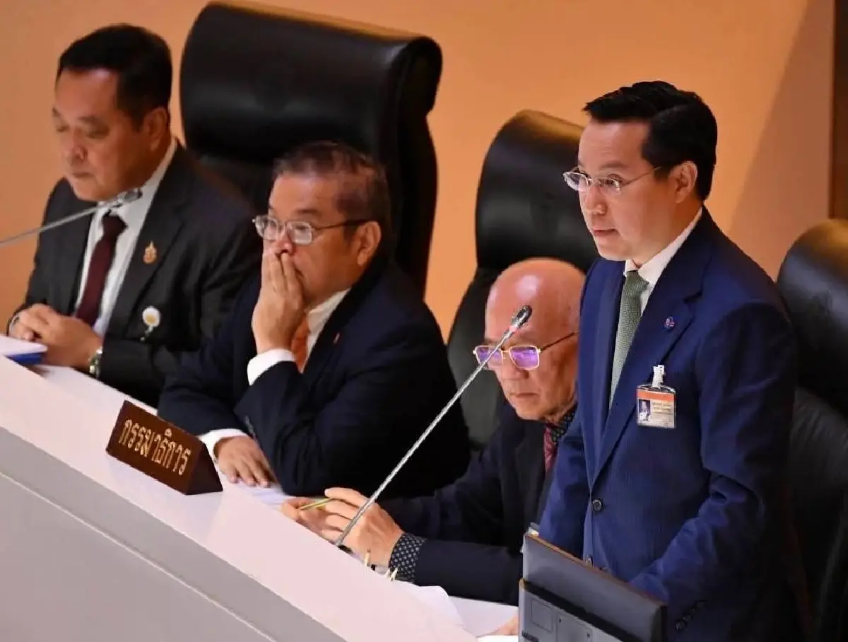 ดร.อรรถวิชช์ สุวรรณภักดี รองประธานคณะกรรมาธิการร่างพ.ร.บ.ล้มละลาย 