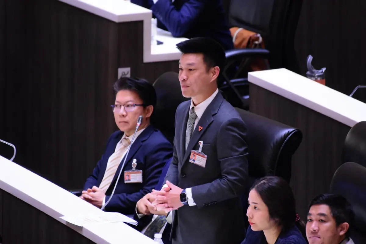 “เท้ง ณัฐพงษ์” อภิปรายนโยบาย“อนุทิน” ย้ำ! MOA จัดทำรัฐธรรมนูญใหม่