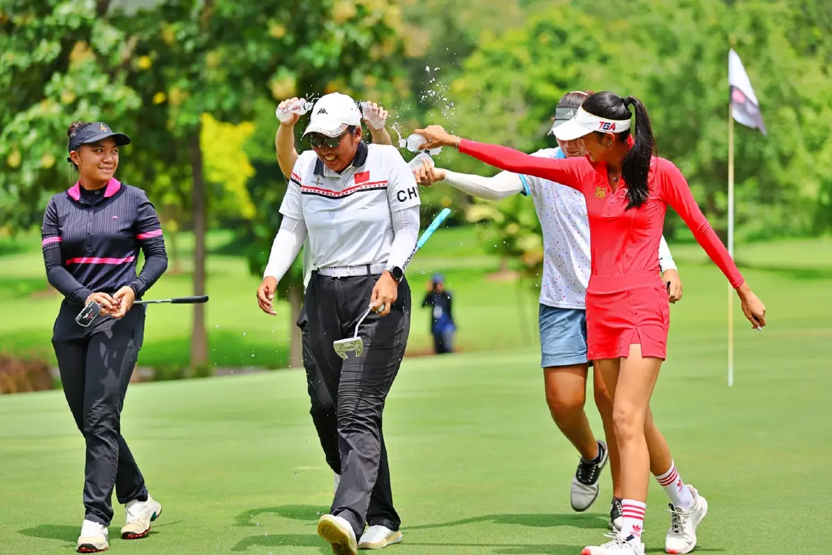 คานาฟ-หนิงเหยา คว้าแชมป์กอล์ฟเยาวชน ได้ตั๋วไปแข่งที่สหรัฐฯ