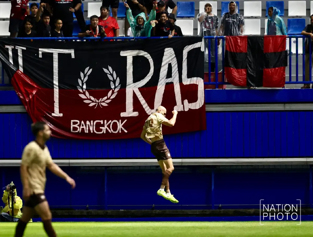 ผลบอลไทยลีก บุรีรัมย์ บุกชนะ ทรู แบงค็อก 2-1 ศุภชัยยิง 1 จ่าย 1