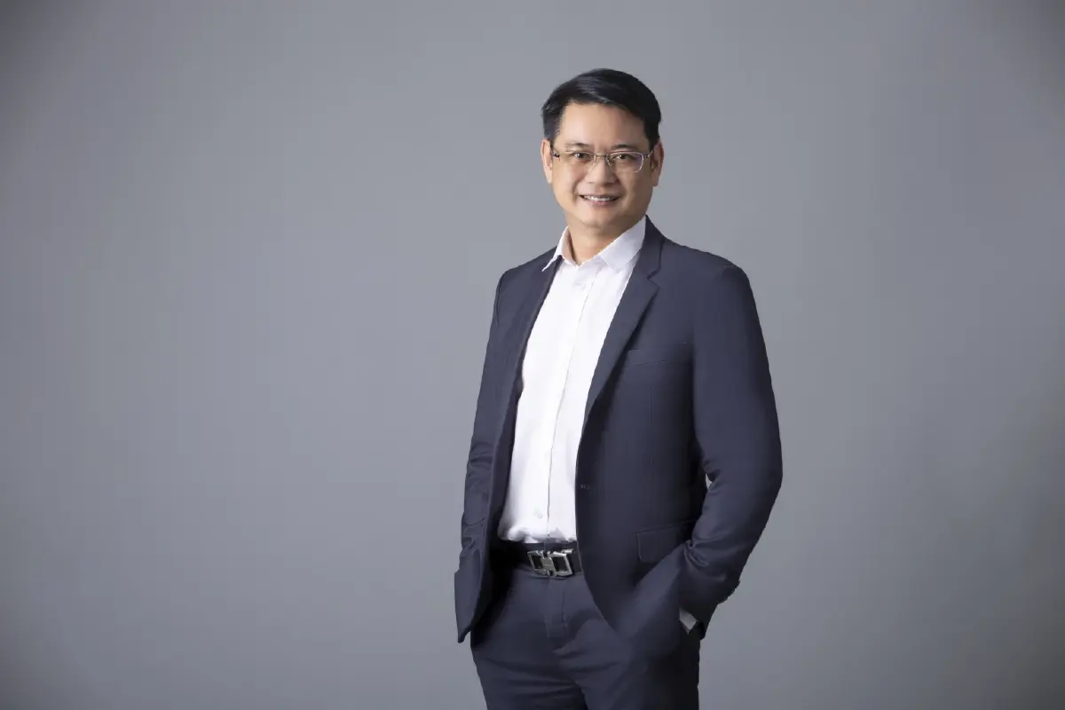 นายอิศรา นิโรภาส ประธานเจ้าหน้าที่บริหาร บริษัท บ้านปู เพาเวอร์ จำกัด (มหาชน)