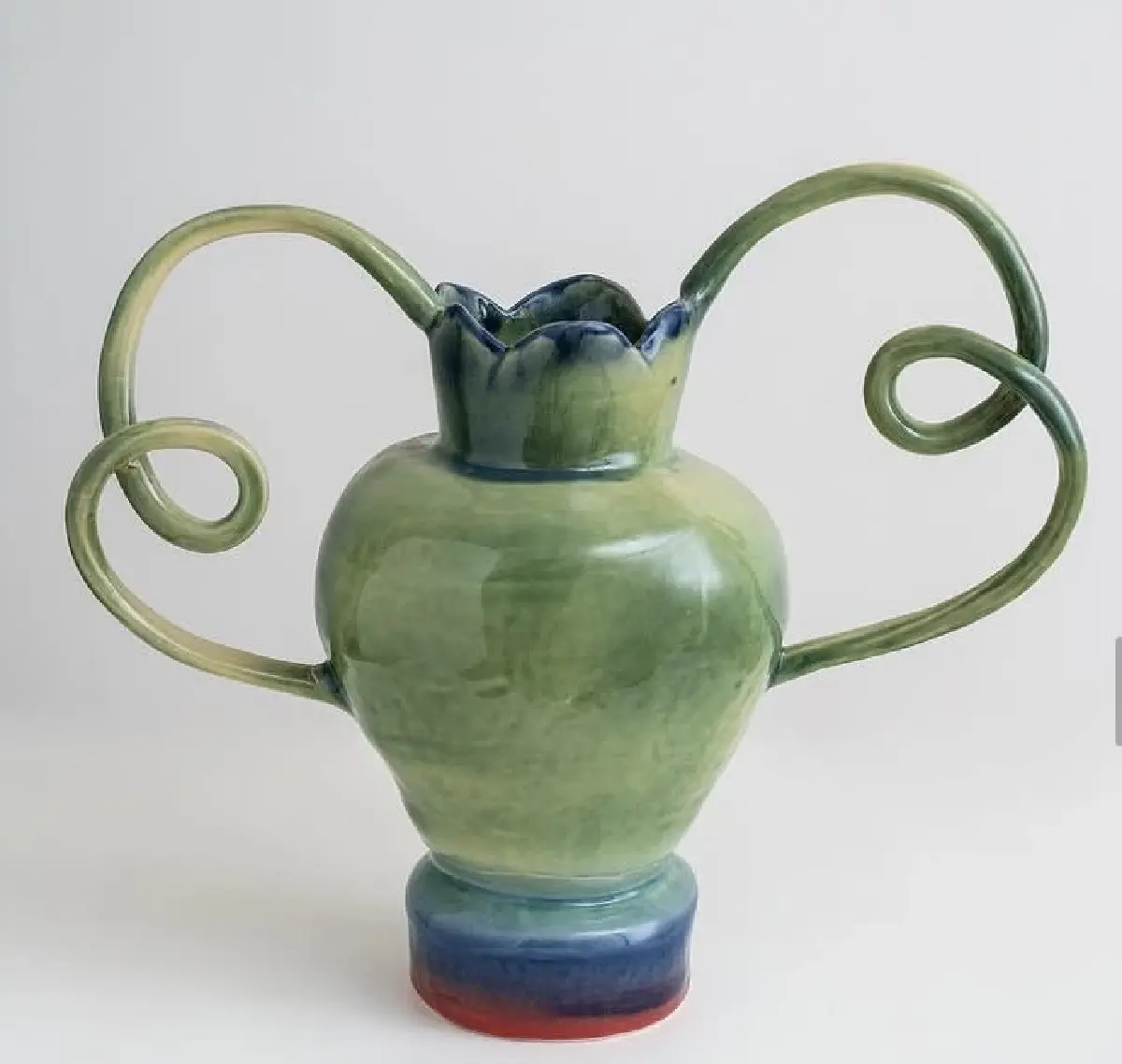 จากทัสมาเนียถึงกรุงเทพกับ "auracherrybag" ศิลปะและชายามบ่ายที่ทำให้เรารักโลกมากขึ้น