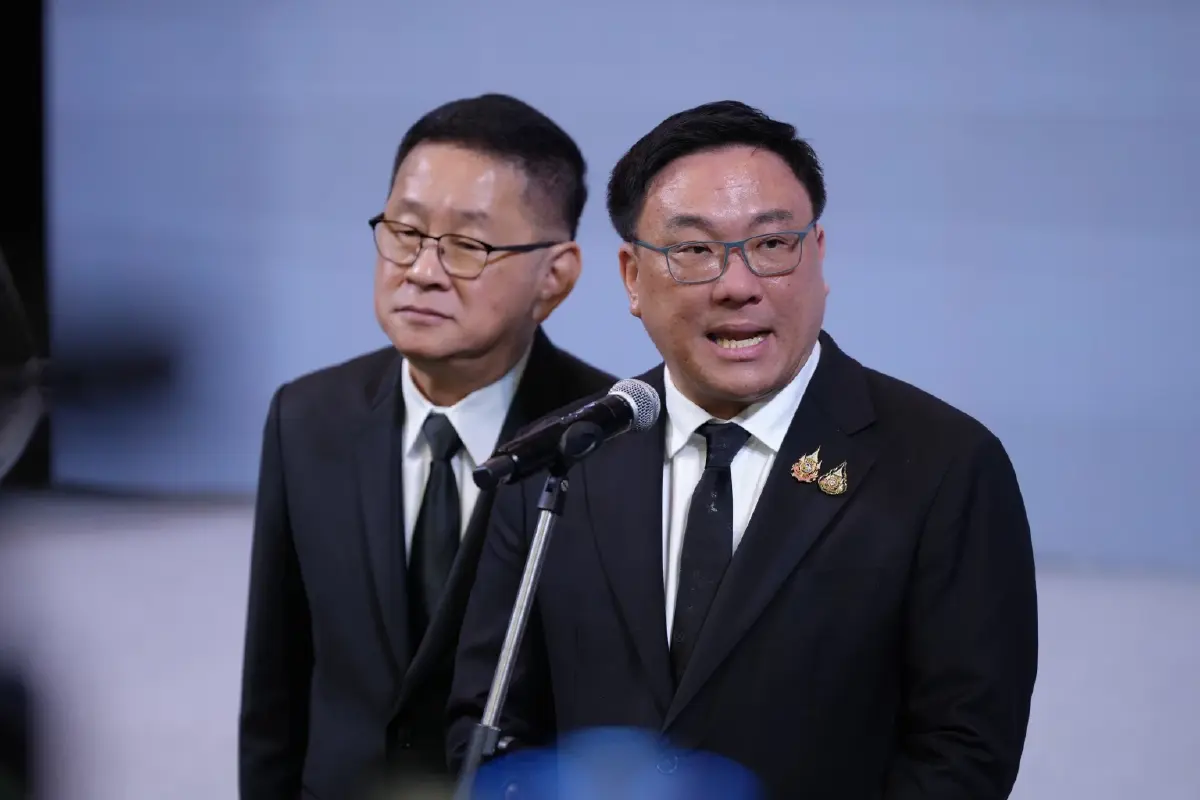 29 รายชื่อกรรมการบริหารพรรคเพื่อไทย ไร้เงา “สุริยะ-สมศักดิ์”