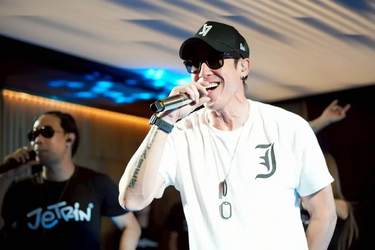 สยามพารากอน–ไอคอนสยาม จัด Moonlight Dinner Cruise สุดเอ็กซ์คลูซีฟ