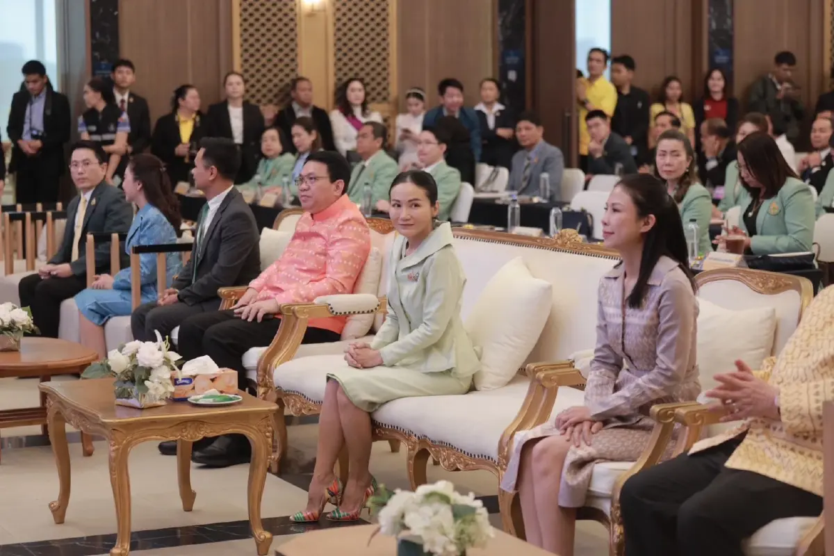 “นฤมล” น้อมนำพระราชดำรัส ร.10 เน้นสอนประวัติศาสตร์ให้เด็กคิดวิเคราะห์