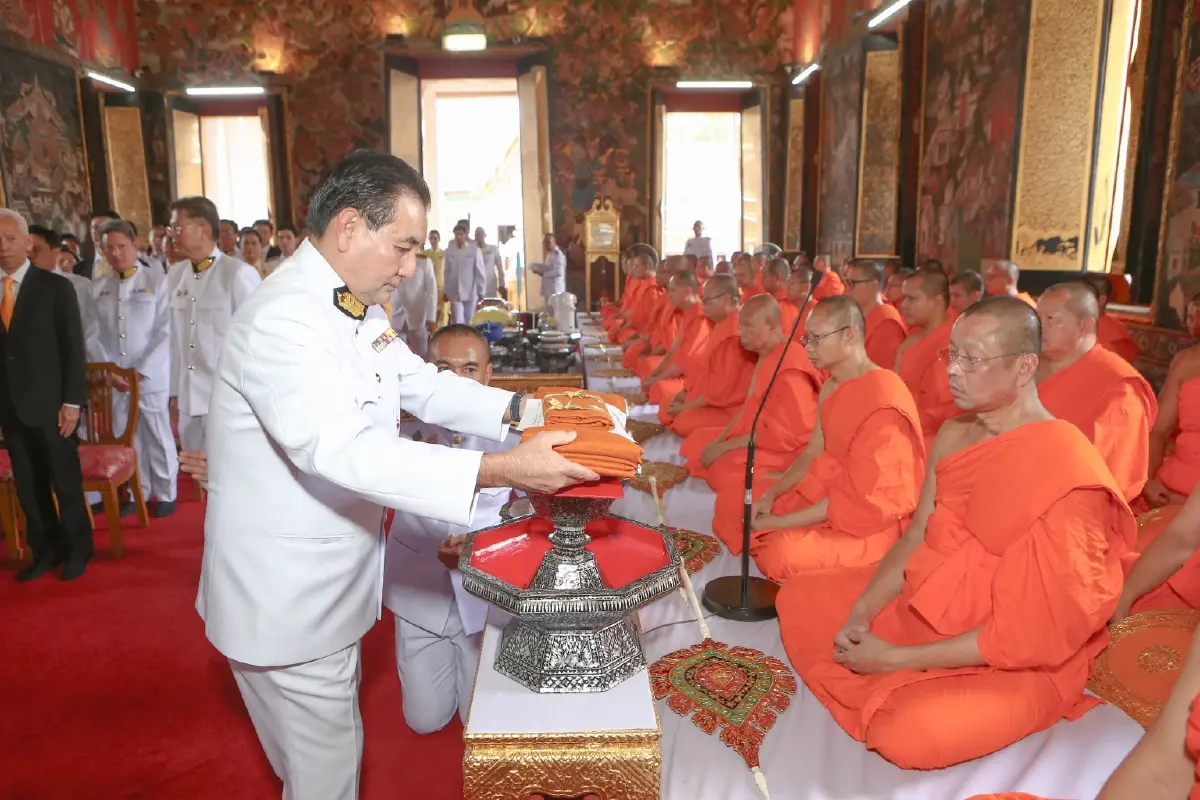 GULF ถวายผ้าพระกฐินพระราชทาน ณ วัดสระเกศราชวรมหาวิหาร