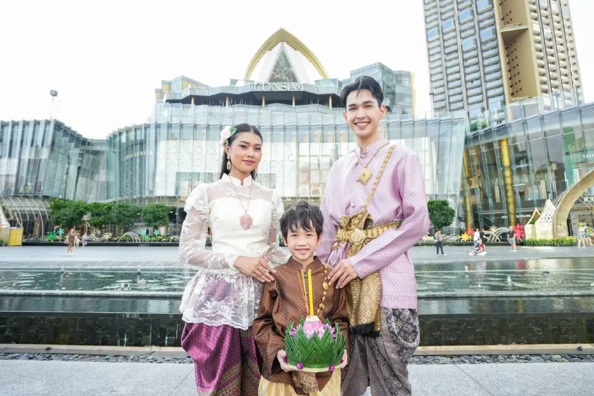 ไอคอนสยามจัด ICONSIAM THAICONIC LOY KRATHONG สืบสานประเพณีไทย