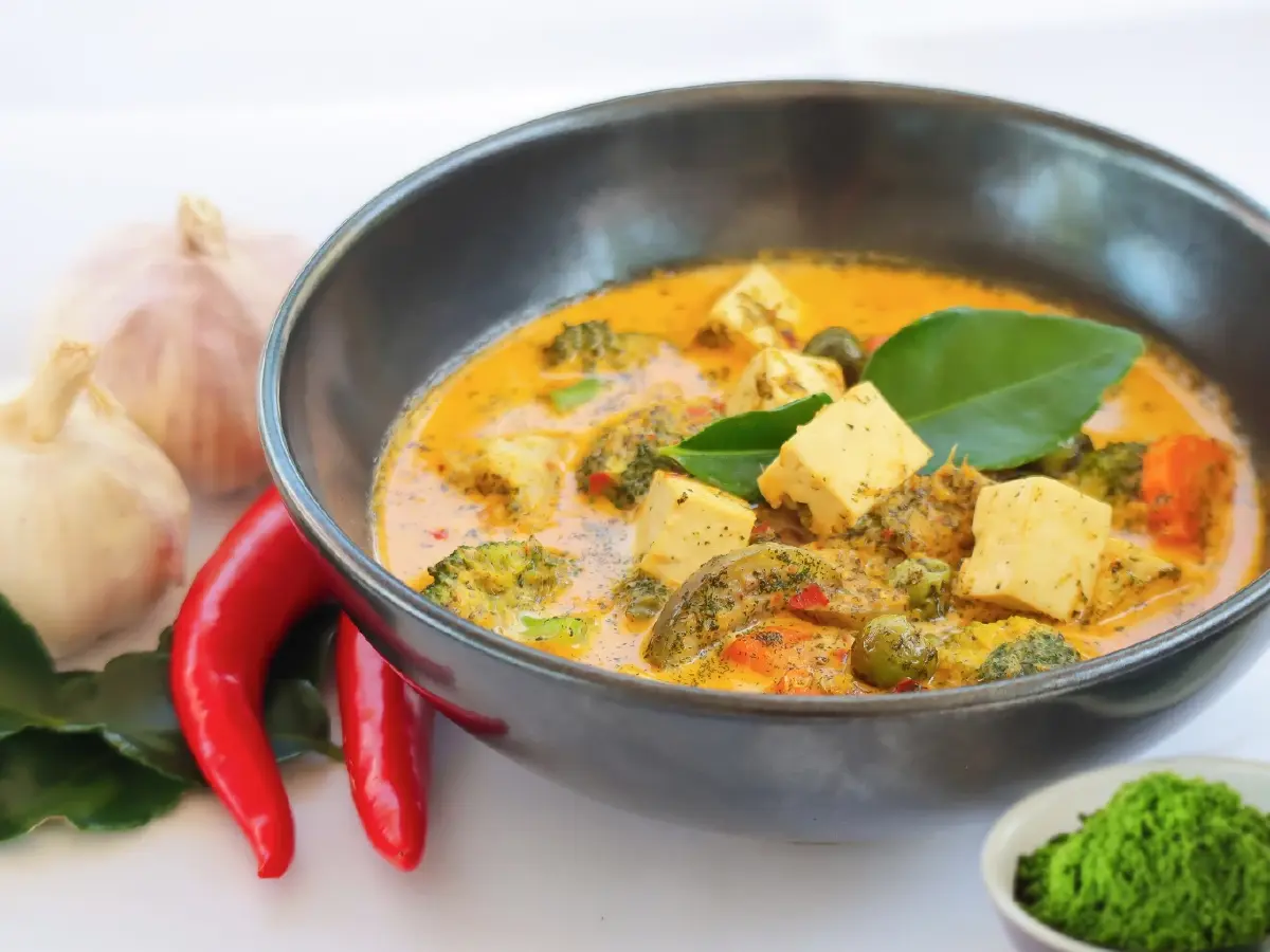 เซ็นทาราชูเสน่ห์อาหารเจไทยสู่เวทีโลก เสิร์ฟเมนูวีแกนจากภูเก็ตถึงดูไบ