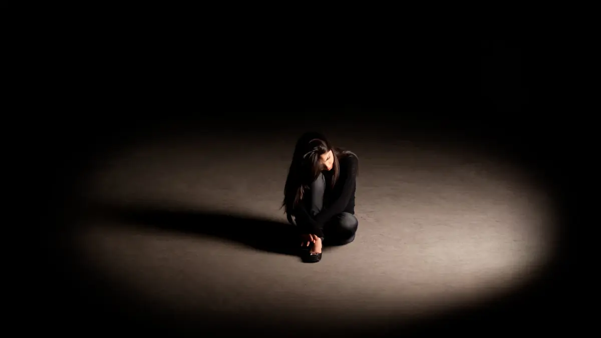 โลกนี้ช่างหลากหลาย! เพราะคนเรามีวิธีการรับมือ ‘ความเศร้า’ ต่างกันกว่า 110 วิธี