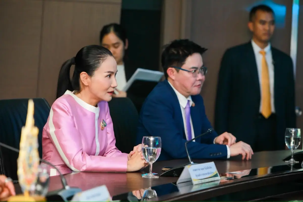 ศธ.จับมือกระทรวงเกษตร เซ็น MOU ผลักดันราคายางในประเทศ