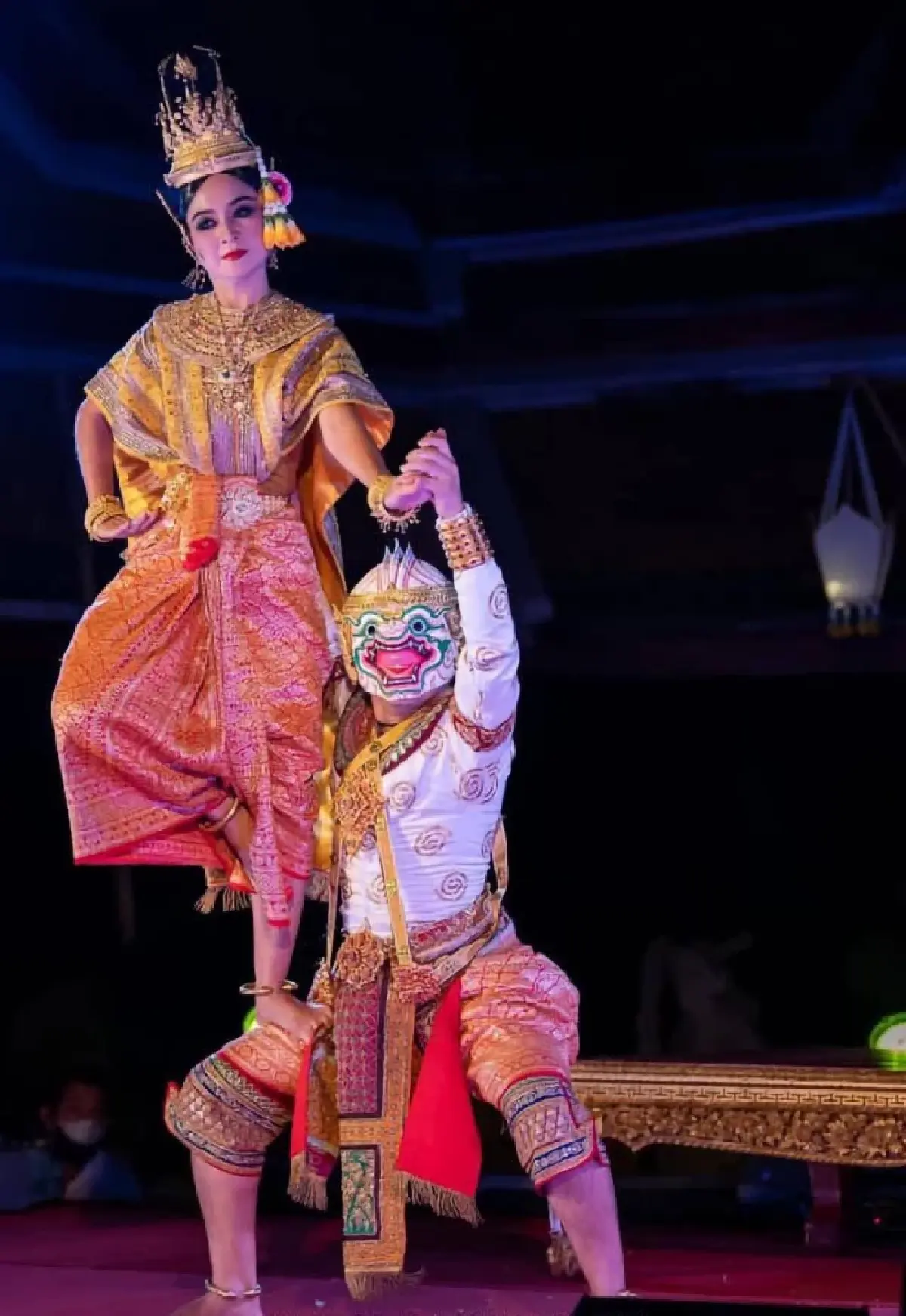 ไอคอนสยามจัด ICONSIAM THAICONIC LOY KRATHONG สืบสานประเพณีไทย