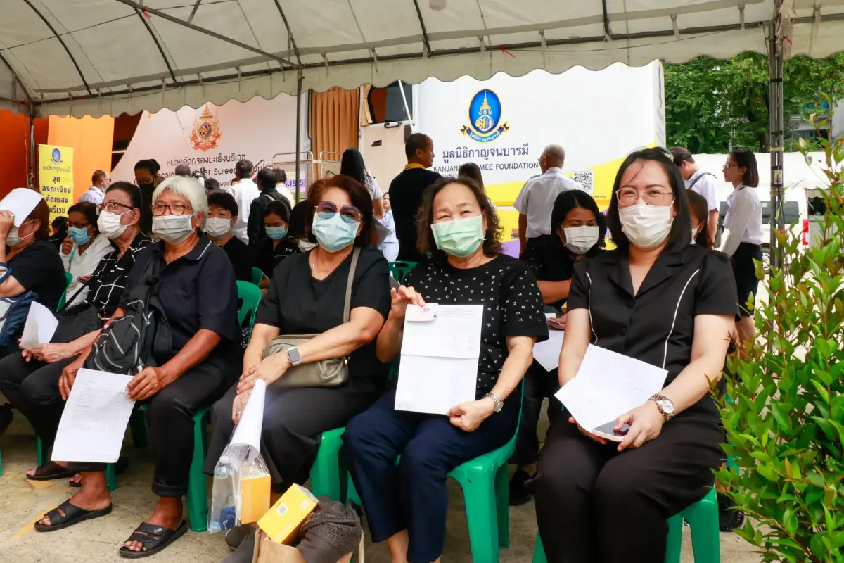 กทท. เปิดพื้นที่ตรวจมะเร็งเต้านม-นรีเวชฟรีแก่สตรีชาวคลองเตย