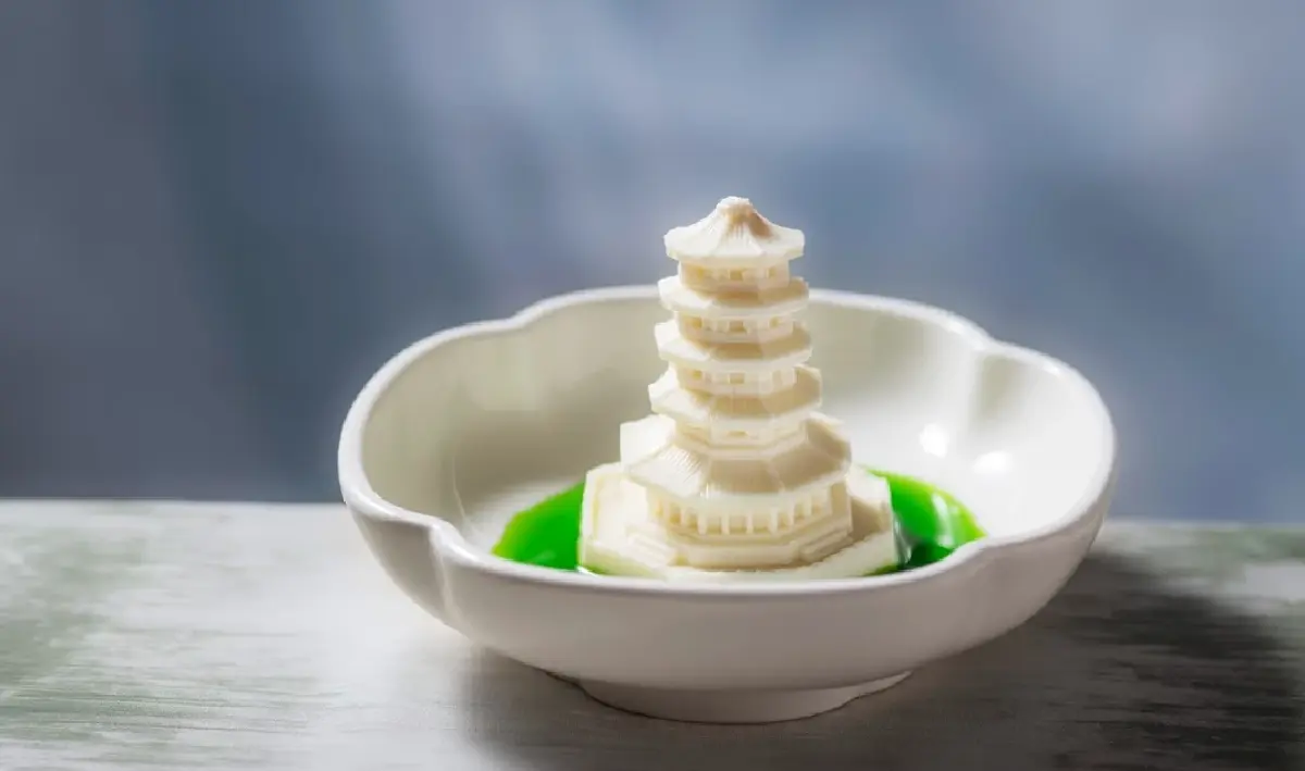  พุดดิ้งนมสด เจดีย์เหลยเฟิง 