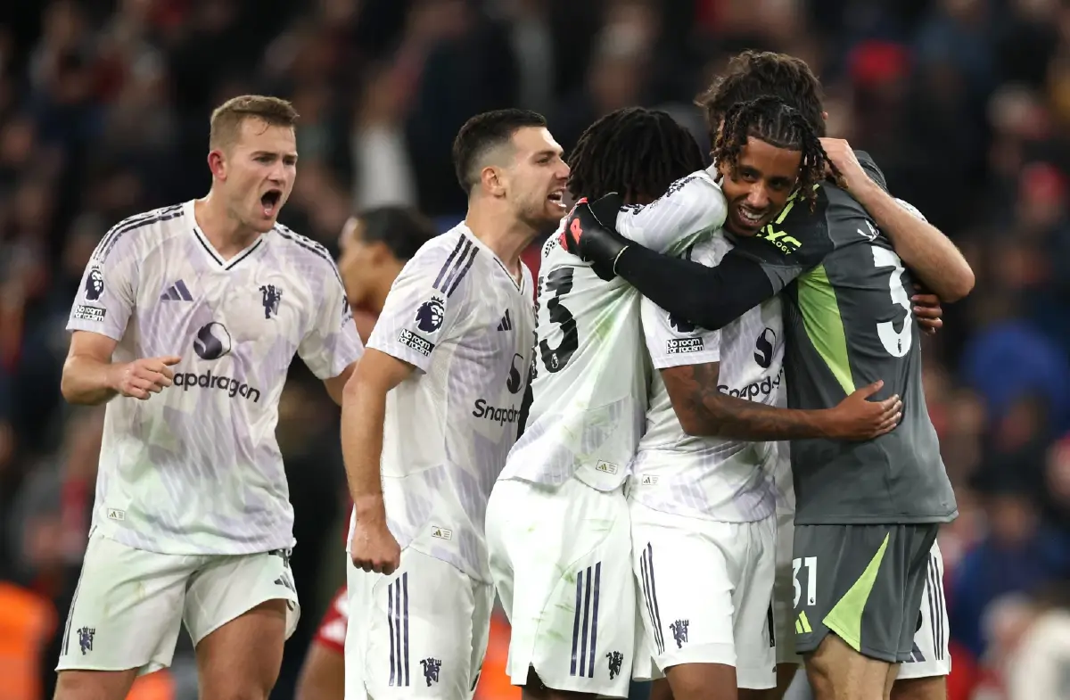 ลิเวอร์พูลพังคาบ้าน ! หงส์ปีกหัก แพ้ แมนยู 1-2 ผลบอลพรีเมียร์ลีก