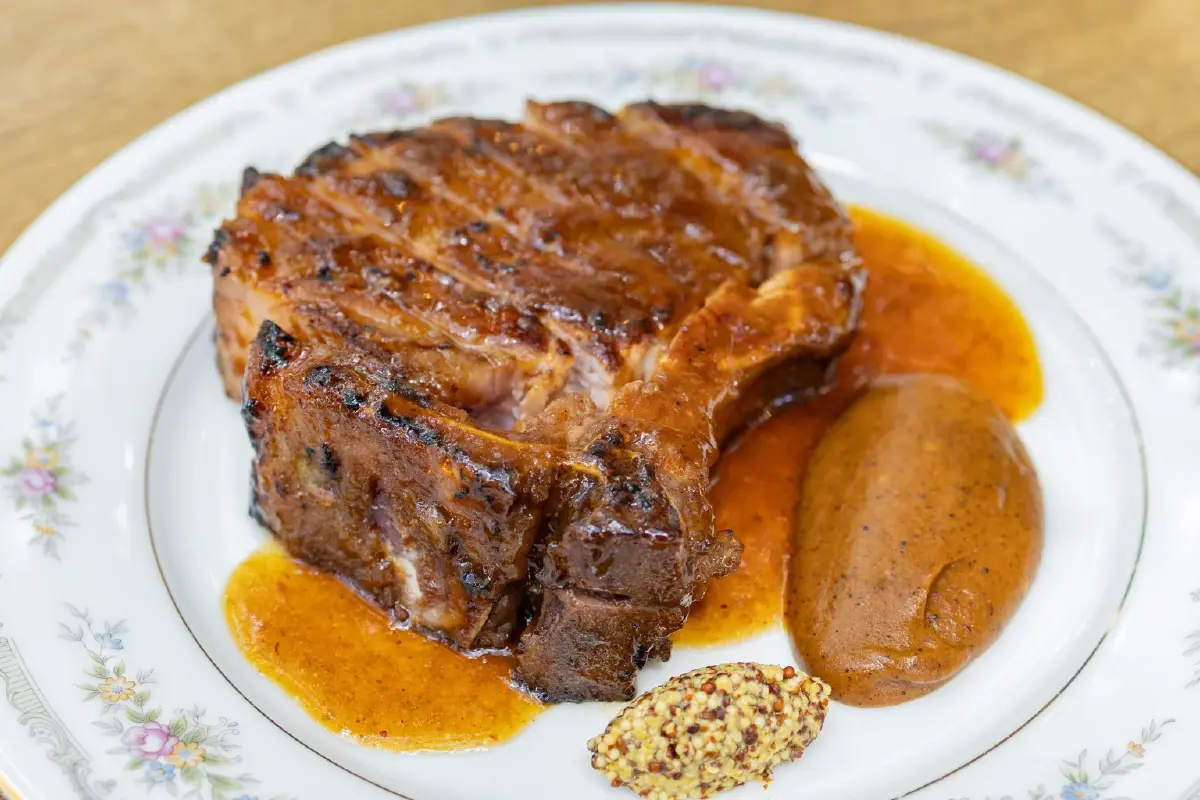 The House 94  บ้านความทรงจำสไตล์ Tropical Modern x อาหารไร้พรมแดน