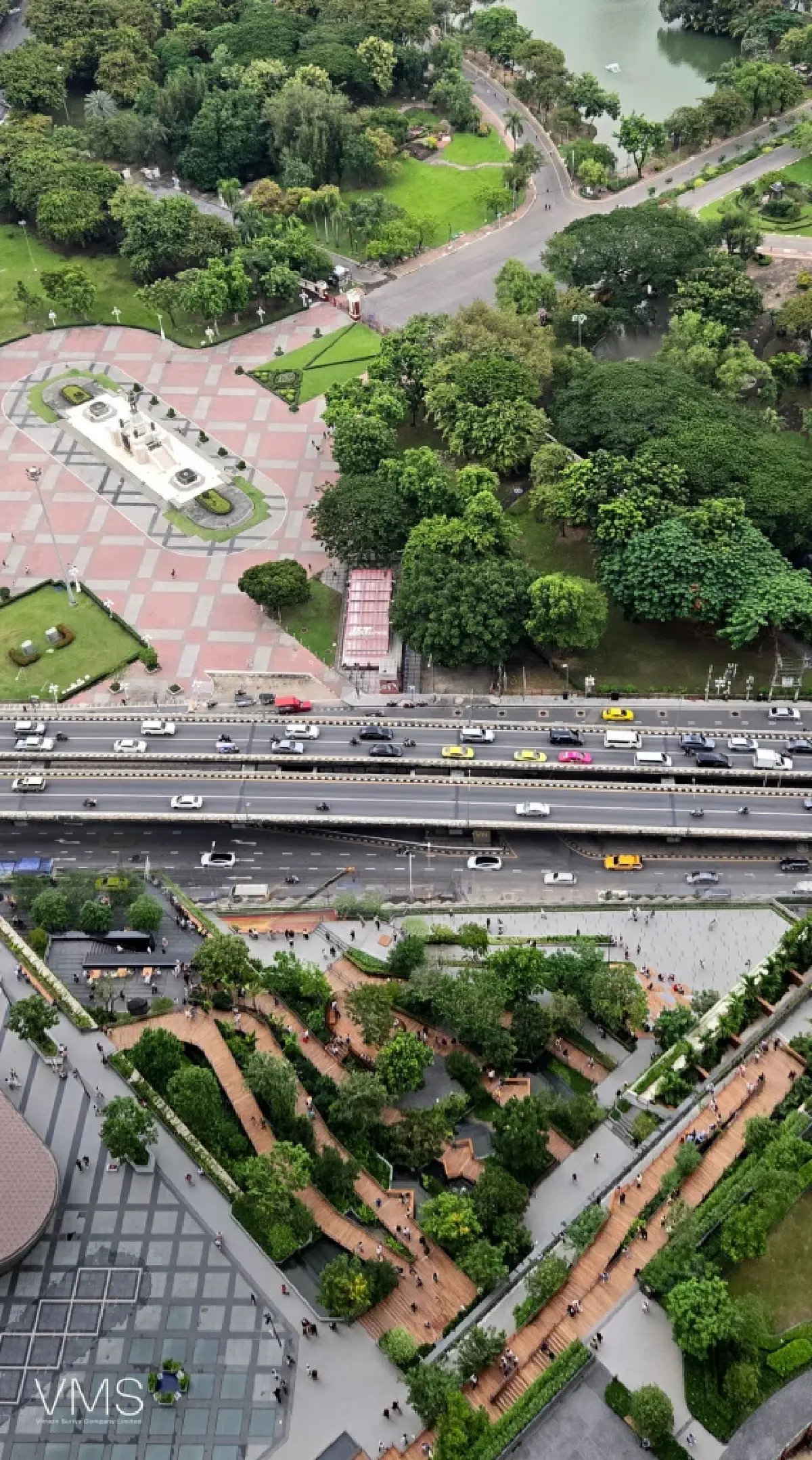 Dusit Central Park โชว์วิวสวนลอยฟ้า 7 ไร่ ตอกย้ำแลนด์มาร์ค 4.6 หมื่นล้าน