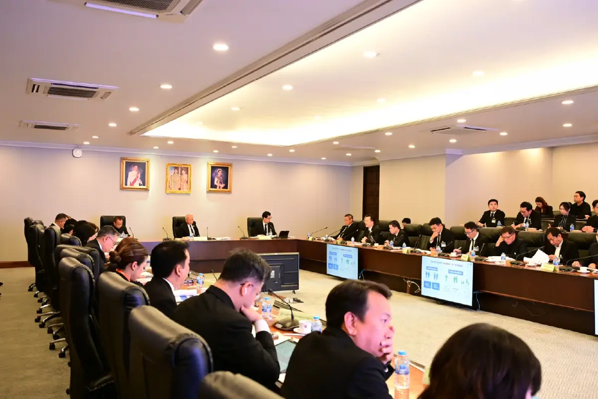 คมนาคมเคาะ! เหมาจ่ายรถไฟฟ้าสายสีแดง-สีม่วง 40 บ.ตลอดวัน เริ่ม 1 ธ.ค. 68