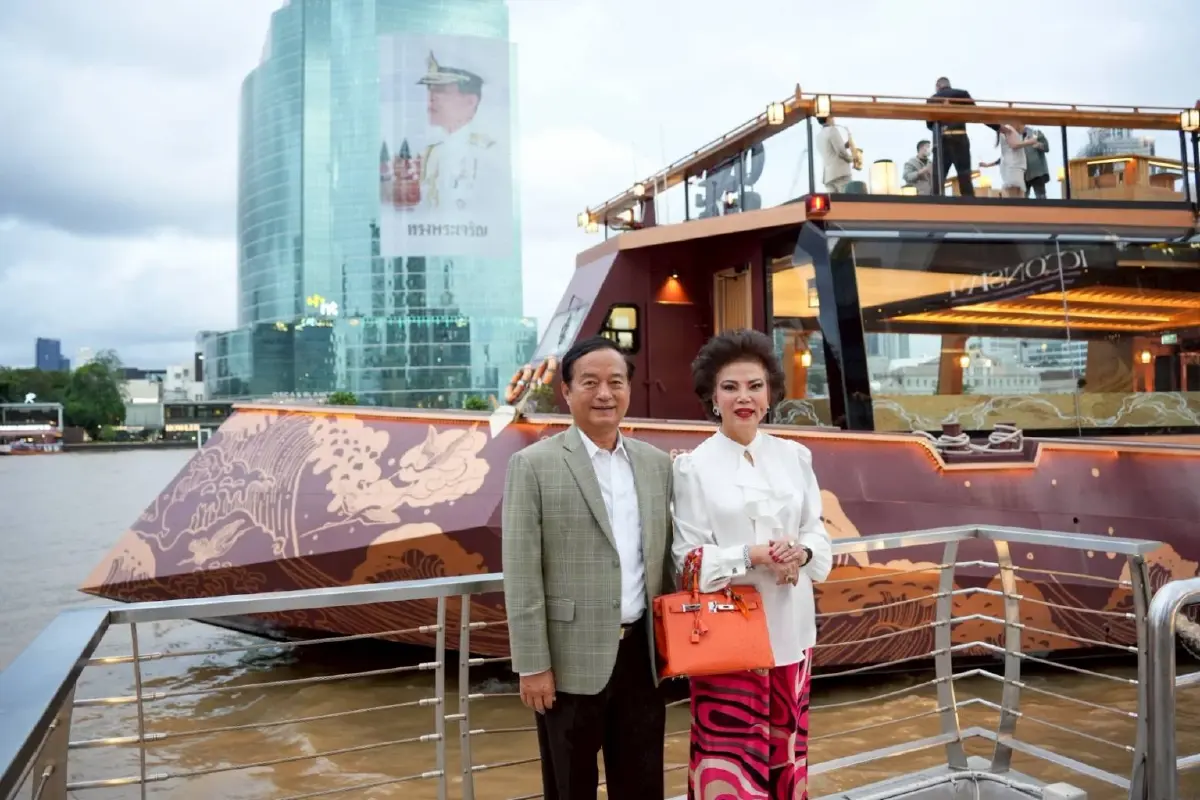 สยามพารากอน–ไอคอนสยาม จัด Moonlight Dinner Cruise สุดเอ็กซ์คลูซีฟ