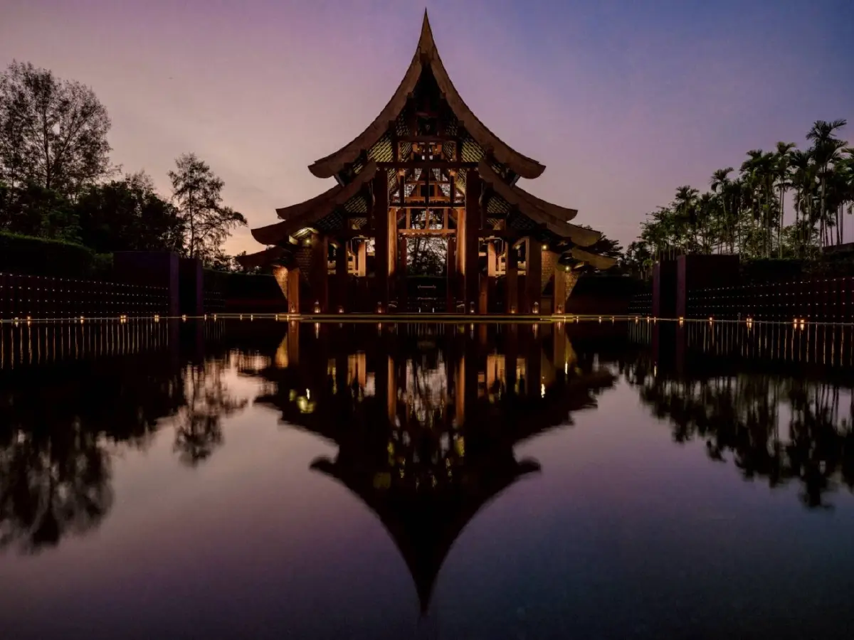 รู้จัก 'ภูเล เบย์' ที่พักอัลตราลักชัวรีแห่งกระบี่ เจ้าของ MICHELIN 3 Keys