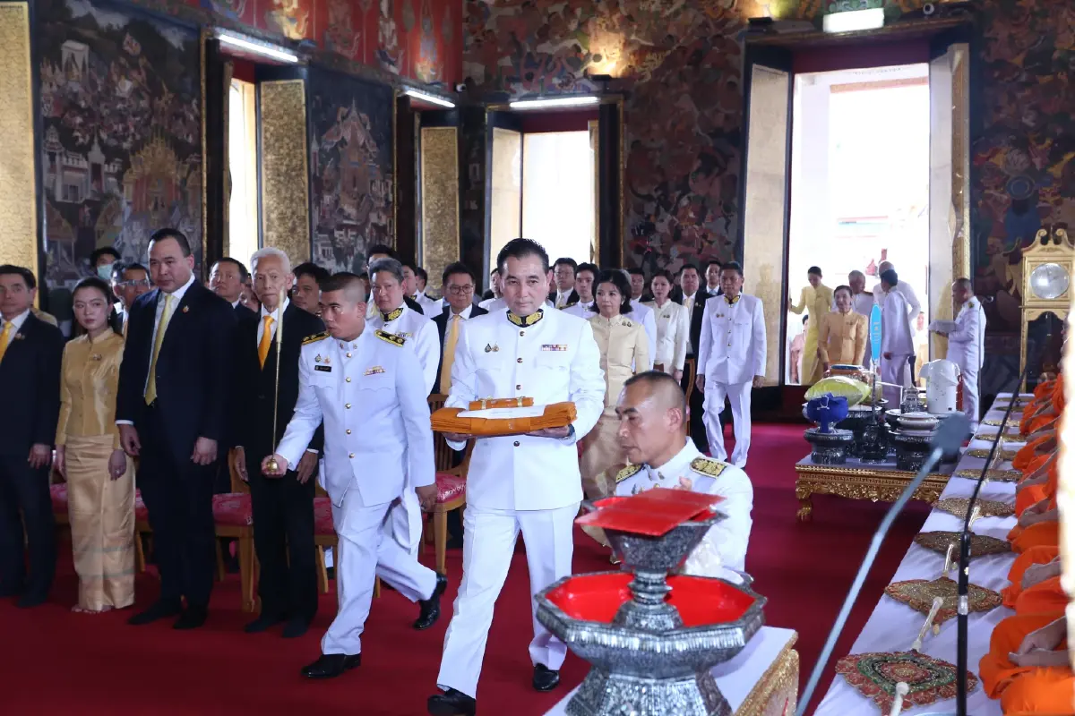 GULF ถวายผ้าพระกฐินพระราชทาน ณ วัดสระเกศราชวรมหาวิหาร