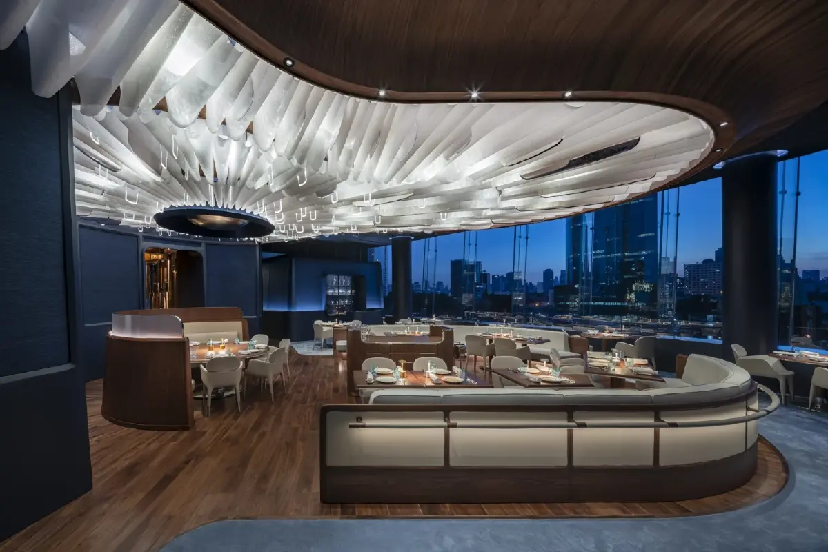 Blue by Alain Ducasse ฉลอง 6 ปี! เชฟระดับตำนานเยือนกรุงเทพฯ อีกครั้ง
