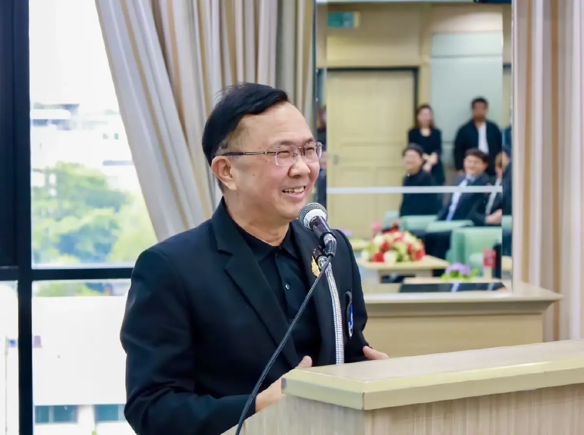 นพ.ศุภกิจ ศิริลักษณ์