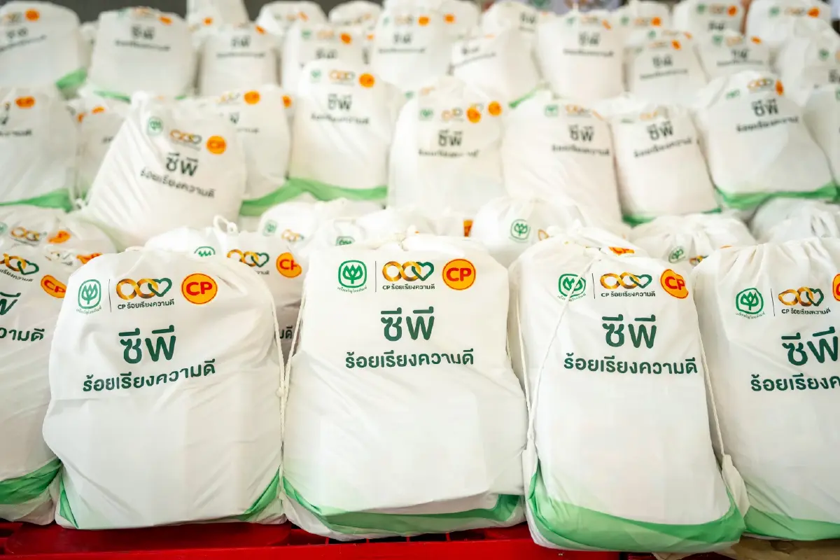 ซีพีร้อยเรียงพลังดี! ซีอีโอ “ศุภชัย” นำทีมช่วย 10 จังหวัดใต้ฝ่าน้ำท่วม