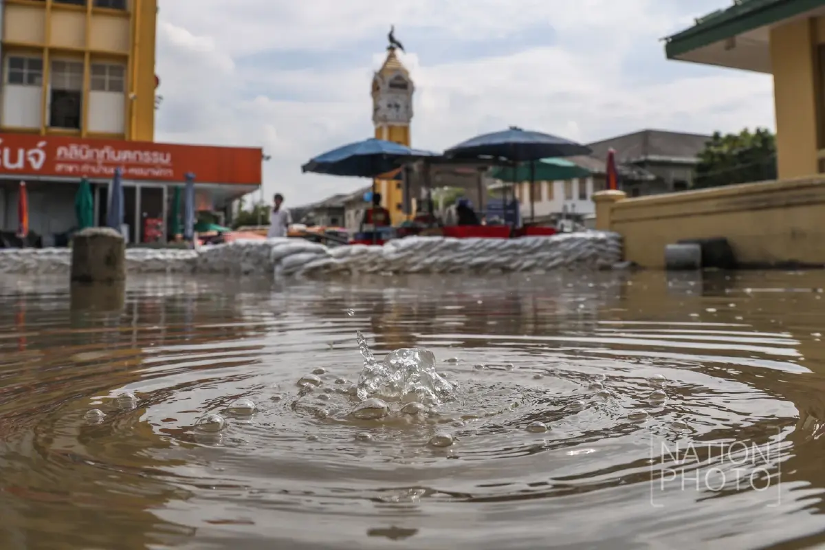 เขื่อนใหญ่เต็มแน่นรอระบาย ภาคกลางจมใต้น้ำขังเรื้อรังสองเดือน