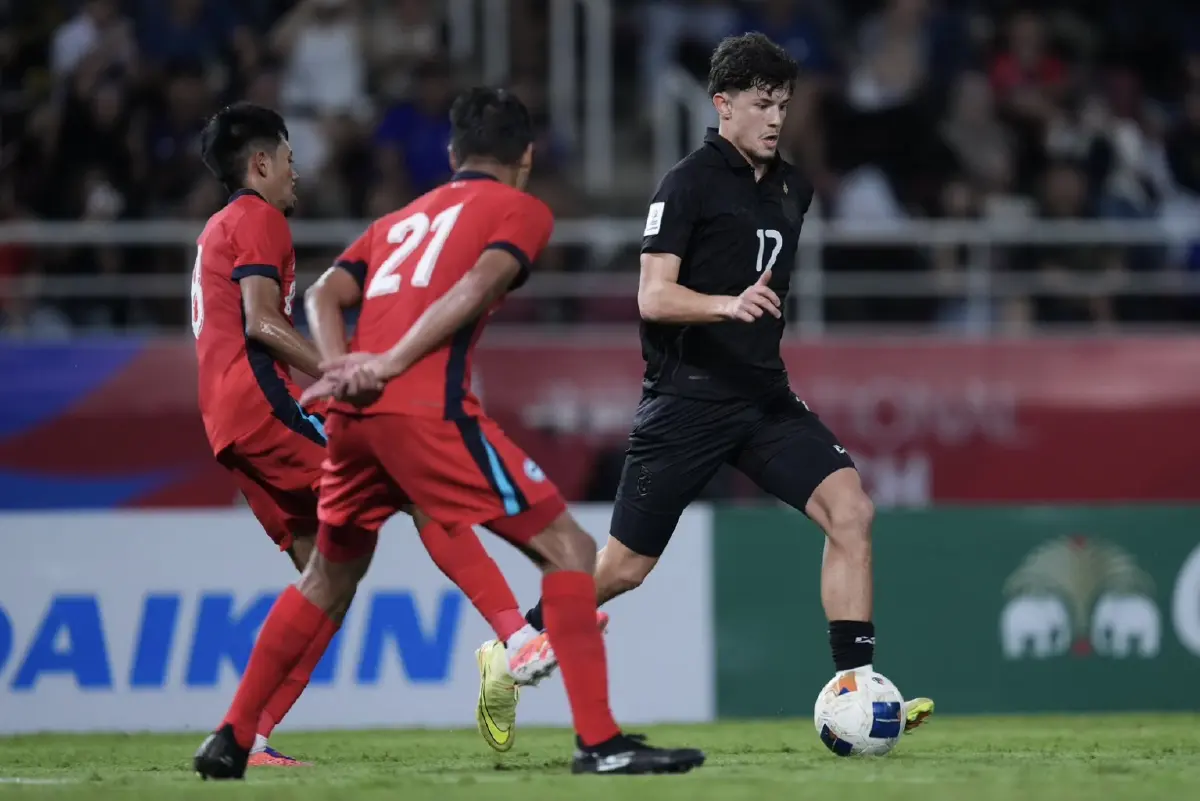 ผลบอล ทีมชาติไทย เฉือนชนะสิงคโปร์ 3-2 "จู๊ด-เบลล์"บอดโทษประเดิม