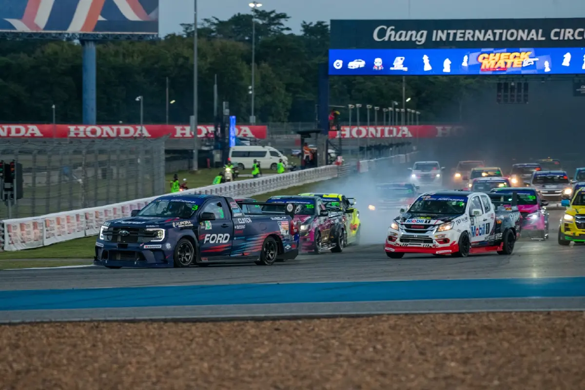 แซนดี้ท็อปฟอร์ม! พาฟอร์ดเรนเจอร์ผงาดซิวแชมป์ ปิดซีซั่นสุดมันส์