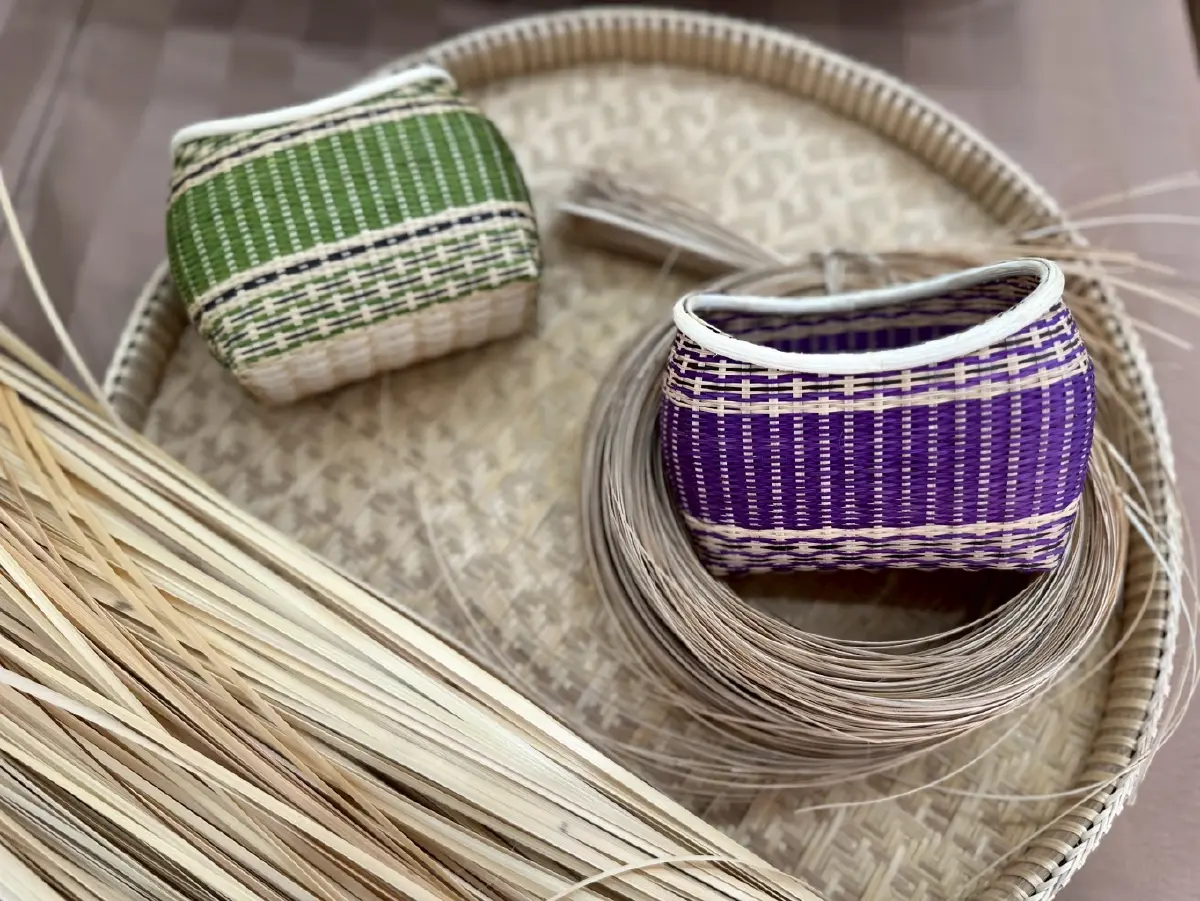 ของดีอ่างทอง “จักสานบ้านตลาดใหม่” ฝีมือชุมชน โดนใจญี่ปุ่น