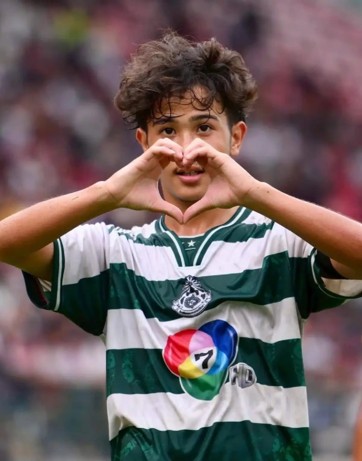 วรากร ช่างเขียนดี 