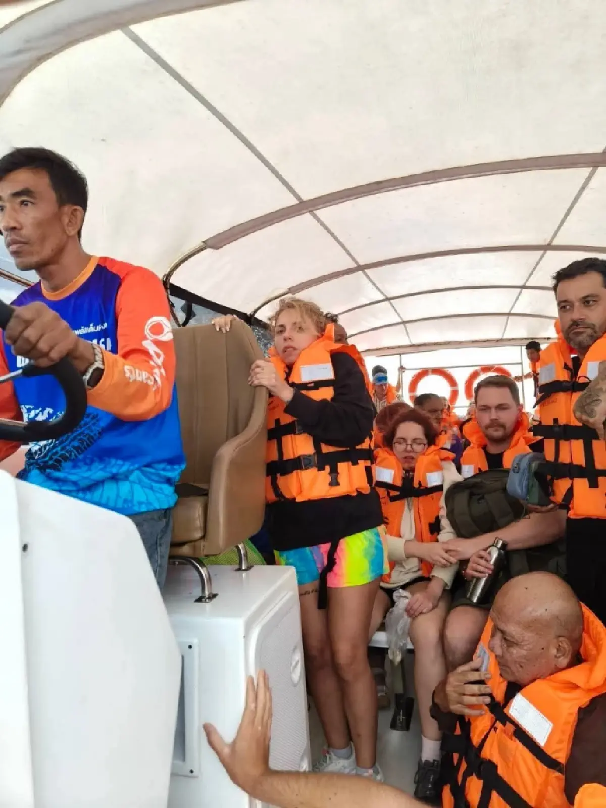 ขอบคุณภาพ : ศรชล.ภาค.1