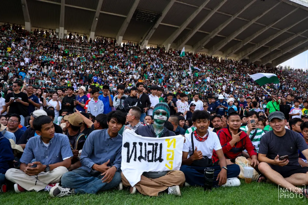 คำถามถึงสมาคมฯ ทำไม "รถขนฝัน" หมอนทองวิทยา คือหลักฐานความล้มเหลวของบอลไทย ?