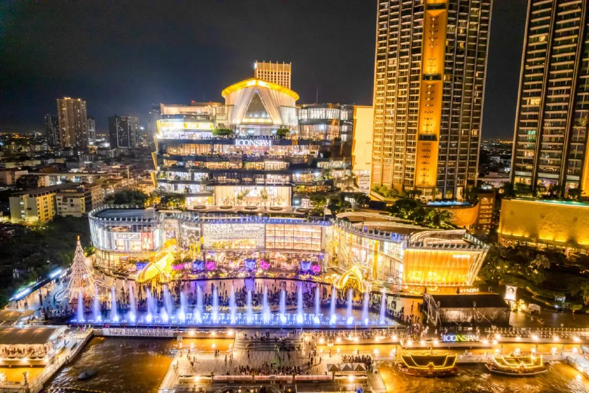ไอคอนสยามจุดประกายสุขปลายปี! มหัศจรรย์แสงสี Thaiconic Lighting Symphony ริมเจ้าพระยา