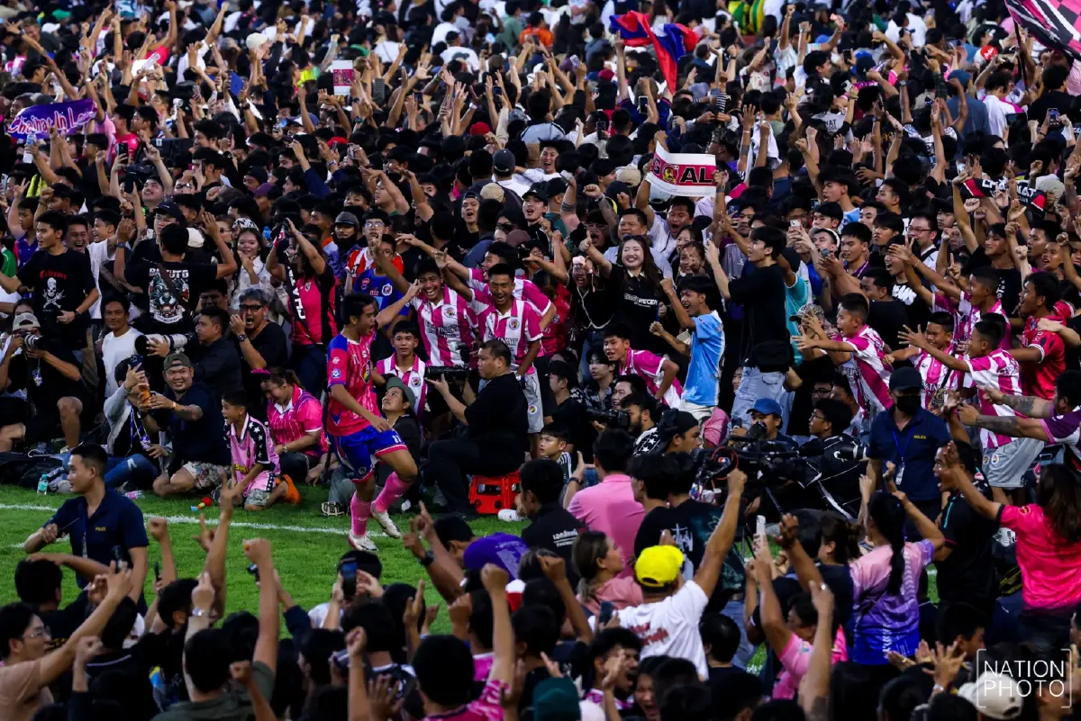 คำถามถึงสมาคมฯ ทำไม "รถขนฝัน" หมอนทองวิทยา คือหลักฐานความล้มเหลวของบอลไทย ?