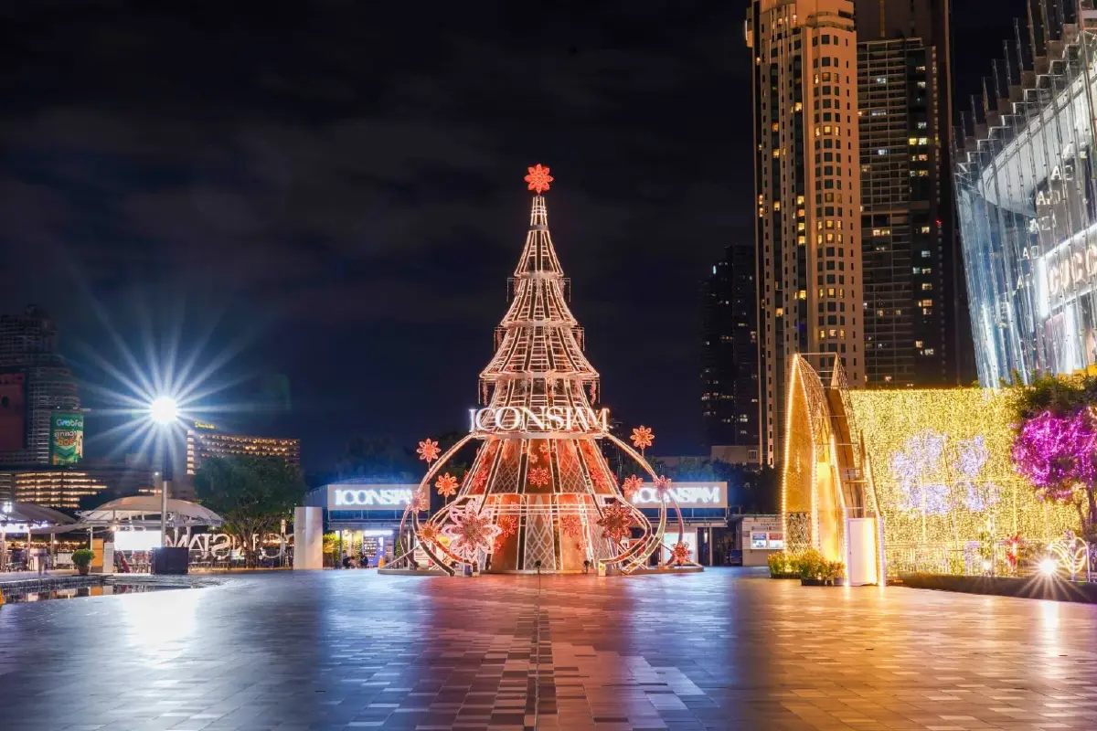 ไอคอนสยามจุดประกายสุขปลายปี! มหัศจรรย์แสงสี Thaiconic Lighting Symphony ริมเจ้าพระยา