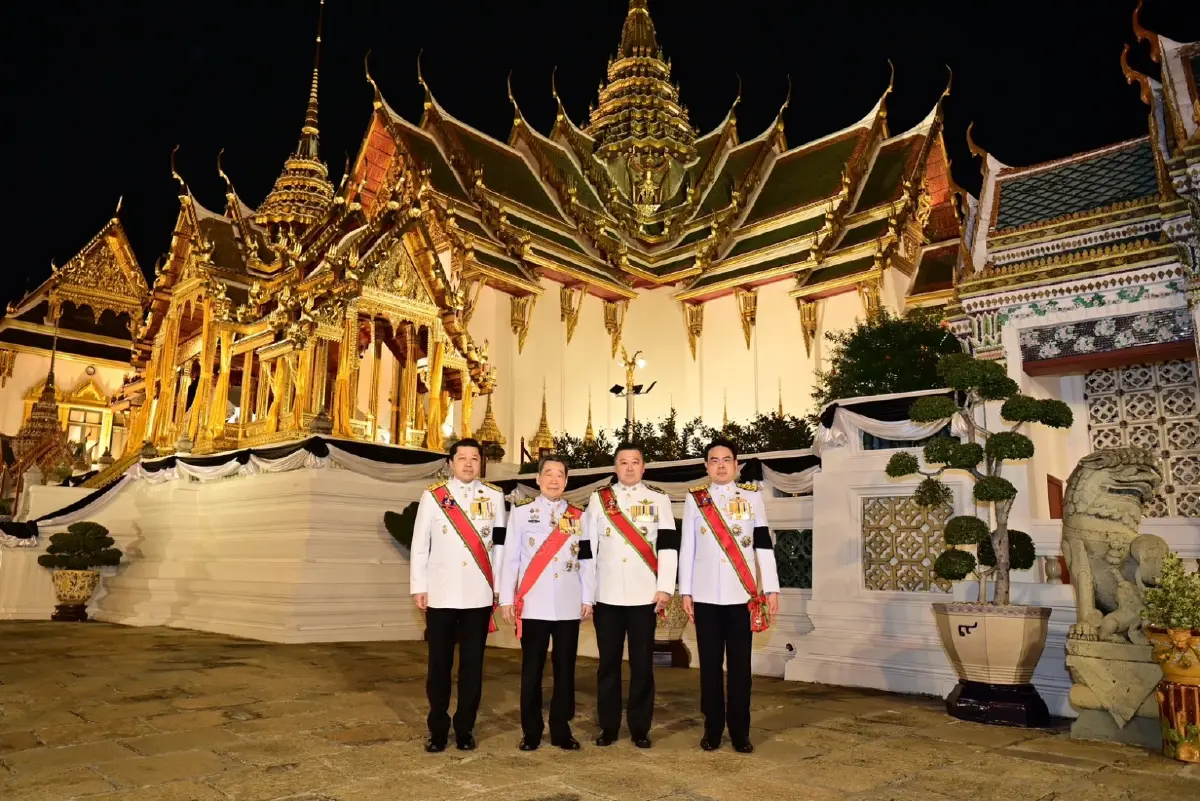 เครือซีพีน้อมถวายพวงมาลารำลึกในพระมหากรุณาธิคุณ 'พระพันปีหลวง'