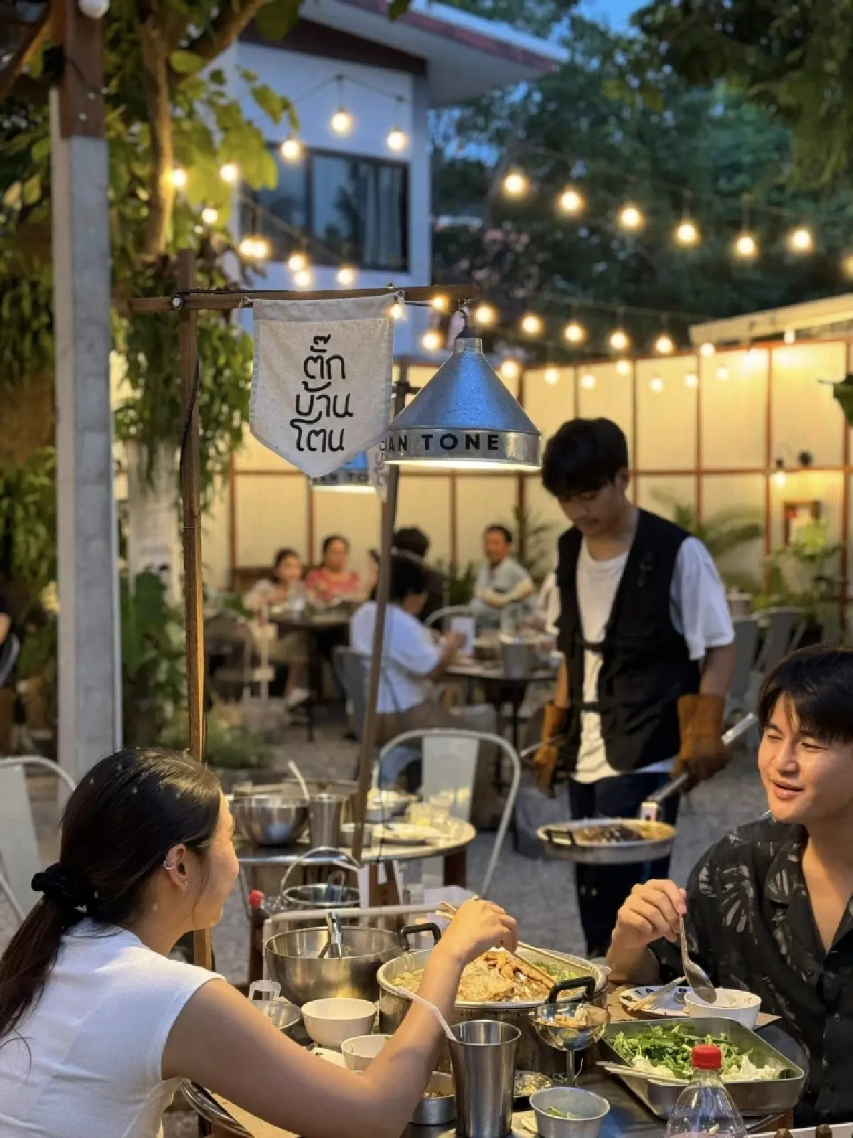 จาก 15,000 สู่ 10 ล้านใน 7 เดือน! "ตั๊กบ้านโตน"หมูกระทะที่ฮอตสุด@อุทัยธานี