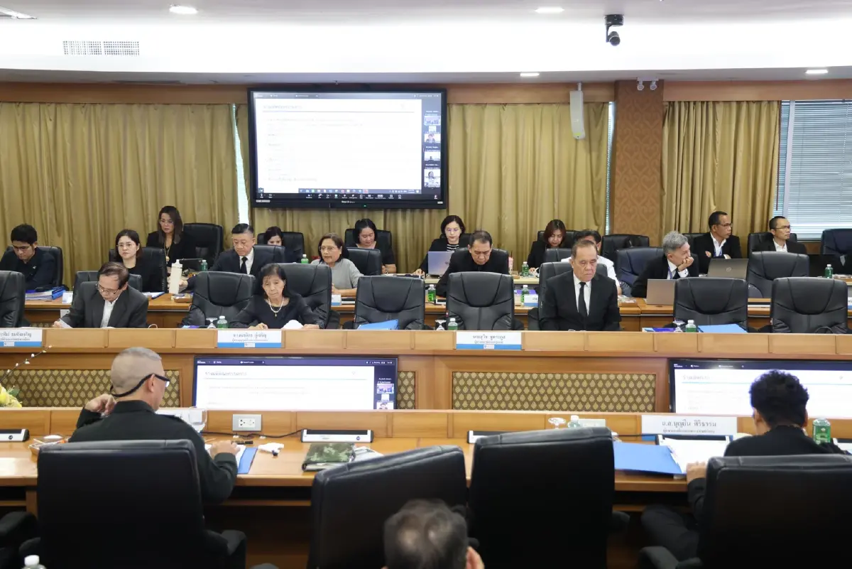 \'Audit\' จากปากสธ. และสปสช. สะเทือนขัดแย้ง \'บัตรทอง\' สะท้อนถึง \'รัฐบาล\'